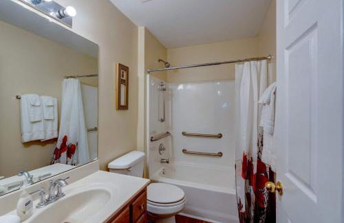 3 Bedroom Home Perfect for Groups - Foto 20