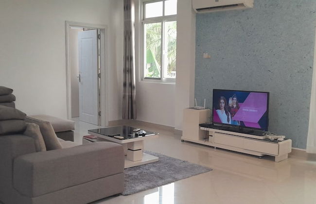 sir Edwards inn & apartment - Photo 6