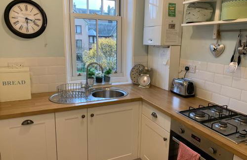 Peebles Cottage Apartment with River View and Bike Store - Foto 8