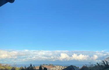 The Farmhouse - Photo 3