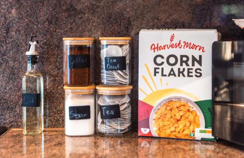 Hot Tube&Private Driveway&11 Guests Family&Contractors Bedford - Foto 14