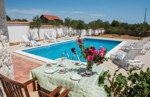 Family friendly house with a swimming pool Cista Velika, Vodice - 20234 - Photo 7