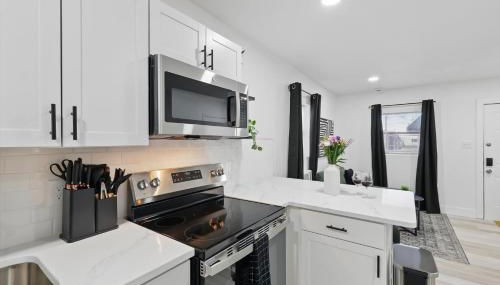 Modern 2BR Unit Hot Tub Outdoor Lounge - Foto 5, stove