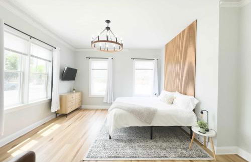 Jennifer's Spa-Like Apt King Bed Historic Broadway - Foto 9