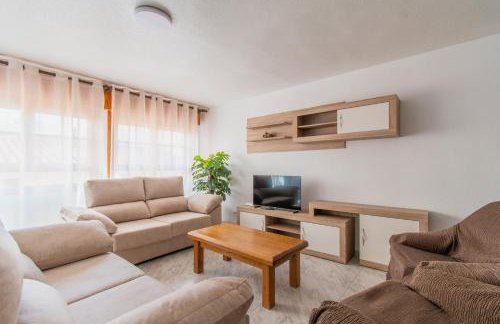 Centro de Águilas con 4 habitaciones AC y Wifi - By Aloha Palma - Foto 1