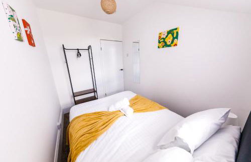 Spacious 4Bed Parking & Wi-Fi - Contractor Stays - Foto 69