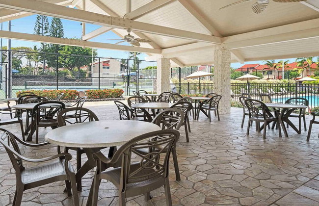 Surf & Racquet Club #24 New Beds, New You! - Foto 48
