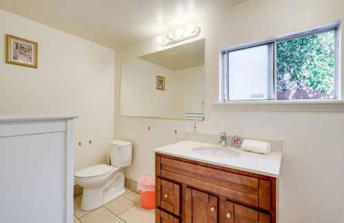 Oakland Group Retreat Historic Home Near Downtown - Foto 11