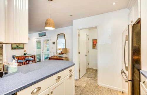 Oak Island Cottage Minutes to Long Beach! - Foto 9