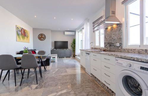 City Center Deluxe Sky View by Valcambre - Foto 18