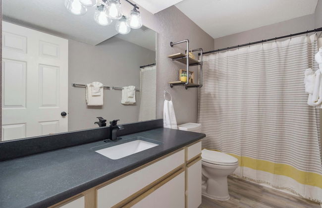 Highland Hideaway - Branson - Local Attractions, On-site Amenities & More! - Photo 17