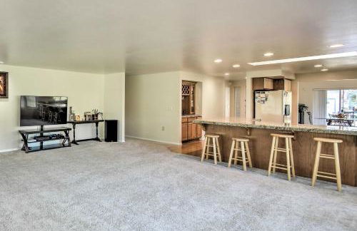 Spacious Family Home on Golf Course Hike and Bike! - Foto 4