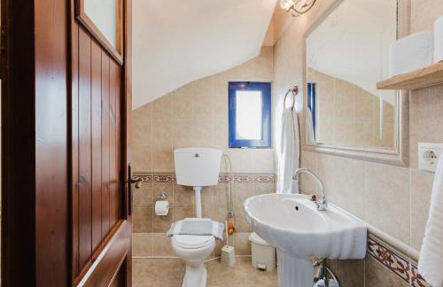 Elouthia Residence with Sea View and Hot Tub - Foto 43