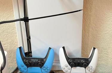 Family Fun! Sleeps 8, King Bed, 2 Queens, and Sofa Bed, Games - in Rogers - Foto 42