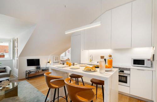 WHome Top-Floor Studio in Prime Location - Photo 14