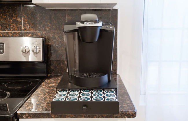 Cherry Suites 3BR Apt w W D Pool Table - Foto 8