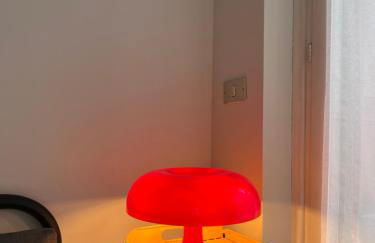 affascinante bilocale con piscina - Photo 18