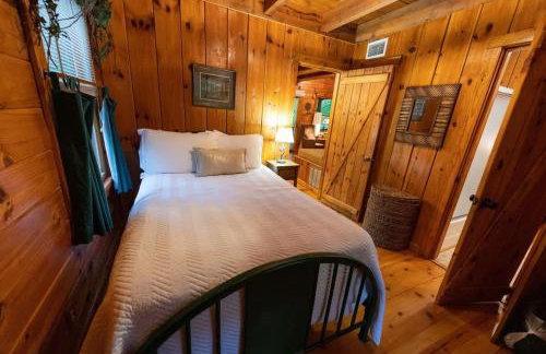 Creek Crest Cabin Ocoee Riverside Cabin - Foto 11