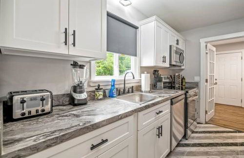 Fenced Yard, Swing Set Pawfect for Family and Dogs! - Foto 33