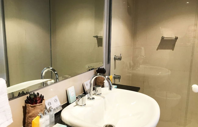 Serviced Apartments Sydney - Photo 14