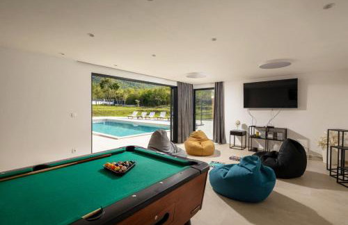 Villa Nella Foresta with private 66sqm heated pool, Whirlpool, Tennis court, Gym, Billiards, 4 en-suite bedrooms - Foto 16