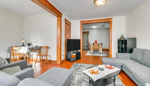 Walk to Washington Park: Remote Work-Ready Apt! - Foto 4
