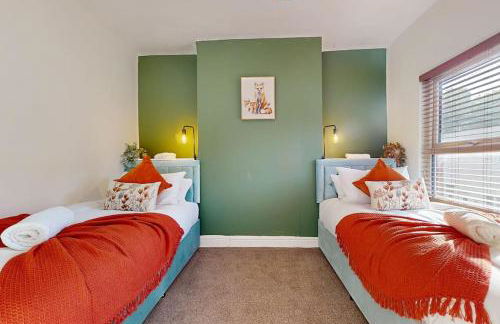 Cosy 3 bedroom home from home - Photo 5