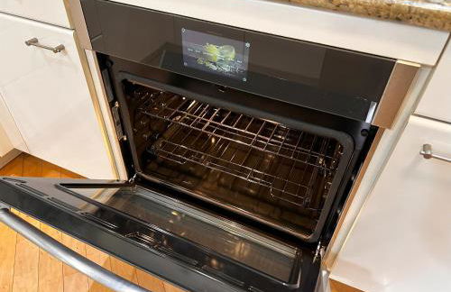 Luxurious and Spacious 2-Bedroom Condo Unit Downtown San Diego in the Heart of the Gaslamp Quarter - 30-Day Min recommended - 14-Day Min acceptable - Foto 46