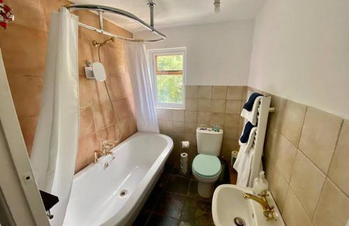 Beautiful 17th Century Cottage - Photo 15