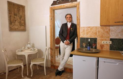 FeWo Zar Ferdinand Schloss Weitersroda - Foto 15