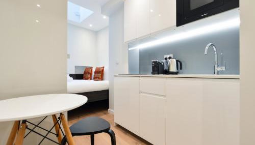 StayPrime Fitzrovia Serviced Apartments - Foto 4, stove