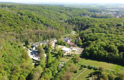 Idyllischer Ferienbungalow in ruhiger Lage mit Pool und großen Garten - Foto 49