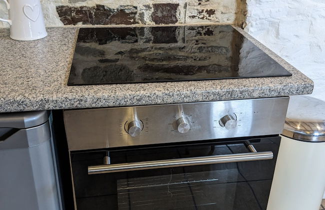 Elegant and Secluded 1-bed Cottage Near Bideford - Foto 4