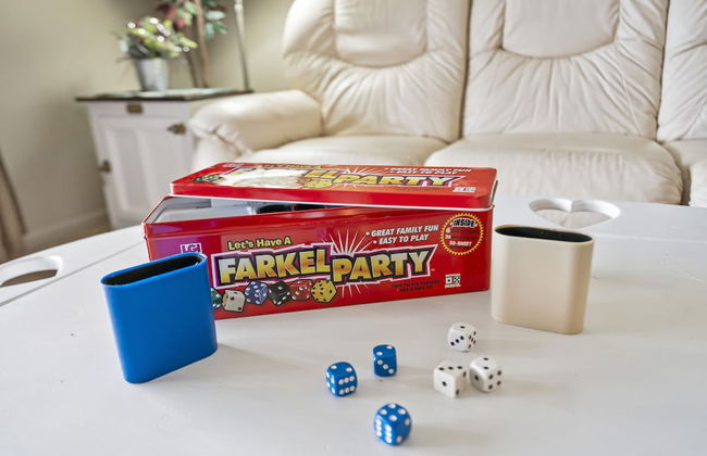 Jim and Roses Cozy Condo 15 Min to Downtown! - Photo 27