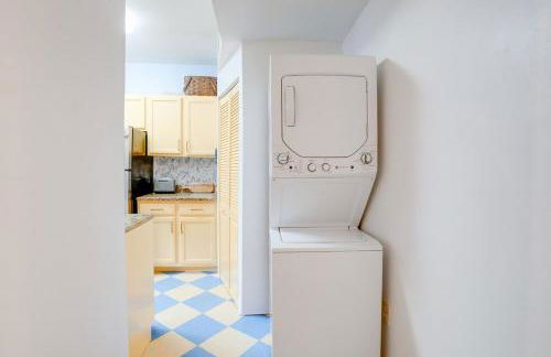 Cap Hill Row 2 Bedrooms, Walk to Sights, Parking - Photo 7