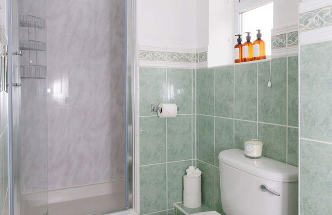 Spacious 4-bed Seaside Retreat in Selsey - Foto 23