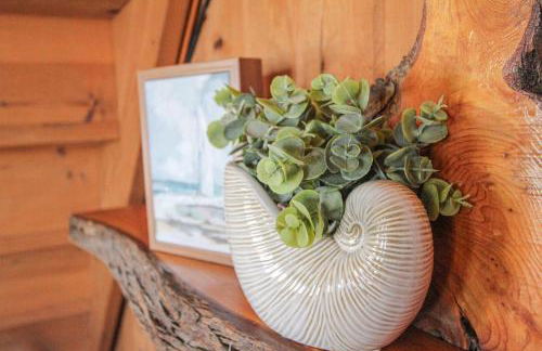 Lakefront Cottages 4 & 5 - 6BR Retreat for 12 - Foto 15