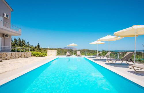 Villa Konstantinos Hilltop Vineyard Escape - Photo 3