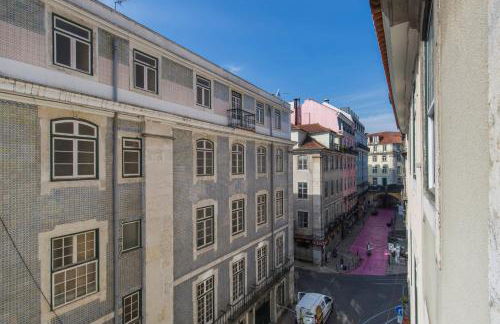 Central Lisbon Flat by Pink St - Photo 41
