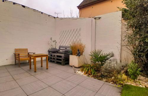 Maison T3 cosy, jardin, bureau & parking privé - Foto 6