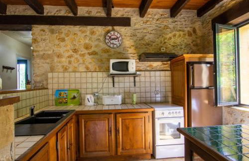 Charmante maison en pierres au cœur du Périgord Noir, idéale pour des vacances nature - FR-1-616-100 - Foto 5