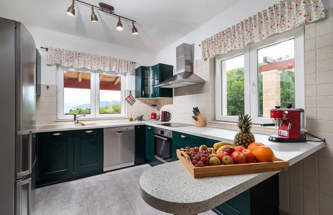 Luxury Stairway to Heaven with Pool - Foto 22