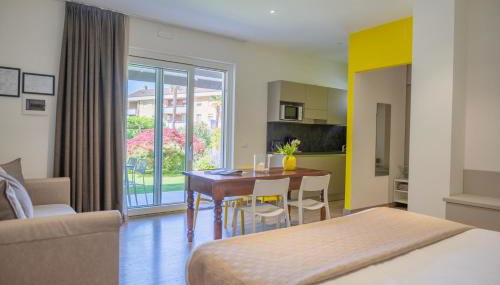 Regina e Oriente - Foto 3