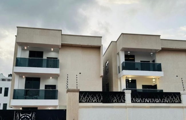 2BR Apartment With Pool and Wifi Near Airport - Foto 18