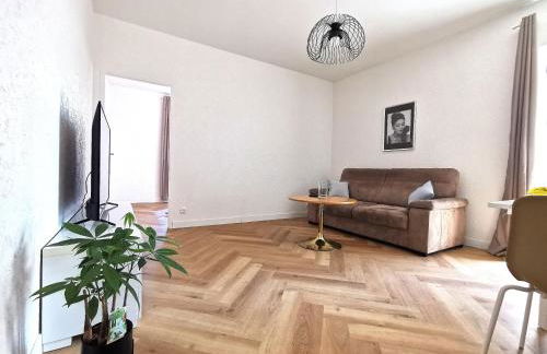 LE PETIT ANGLE APPARTEMENT 2 Pièces, plein centre ville, près de la gare jusqu'à 4 personnes - Foto 6