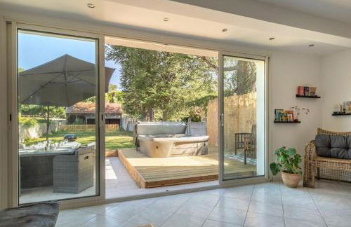 La Villa Romaine, Jacuzzi 15 min du Zoo de Beauval - Foto 7