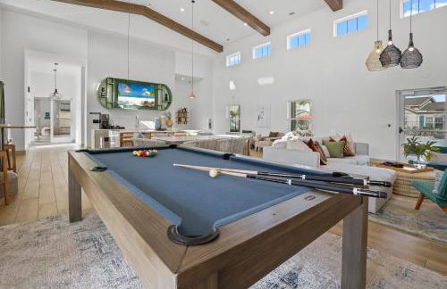 New 5 Star Home with Pool & Heated Spa-Mins to Tradition Sq- Cleveland Clinic Tradition- HCA Hospital - Foto 8