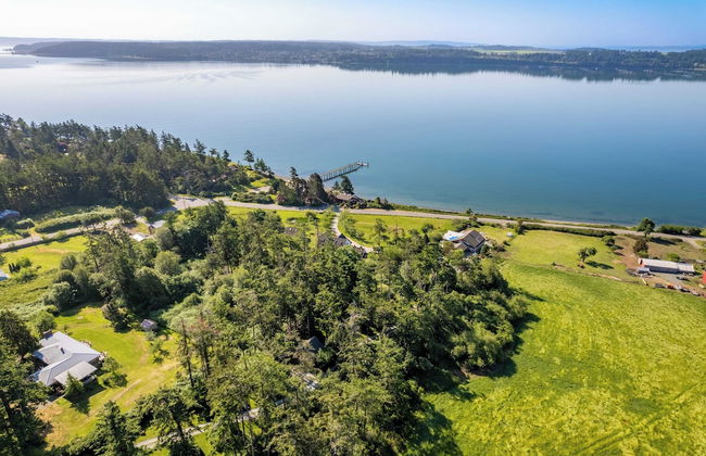 Penn Cove Overlook by Avantstay Cabin w/ Views - Foto 1