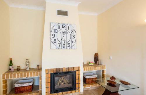 Villa Sequeira - Private Pool - Free WIFI - BY BEDZY - Foto 18