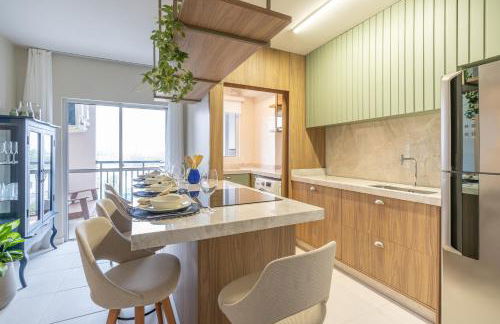 Aptos em Bal Piçarras a150m da PRAIA, dois quartos, sala de estar, COZINHA COMPLETA, SACADA com CHURRASQUEIRA, WI-FI, PISCINA, PORTARIA 24h, PLAYGROUND e QUADRA DE ESPORTES - Foto 15